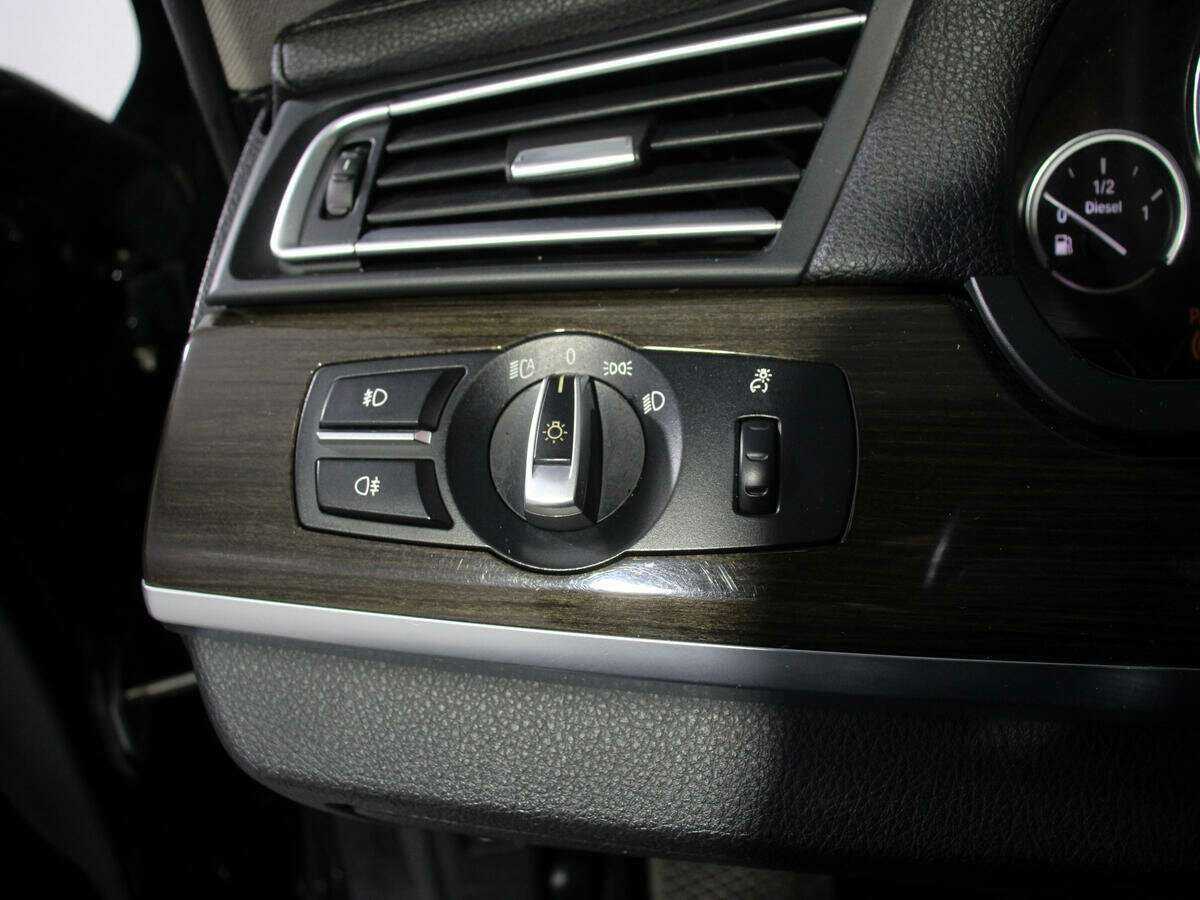 BMW 7 серии 730d, 2009 Фото №24