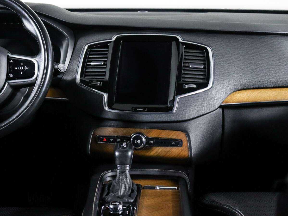 Volvo XC90, 2017 Фото №12