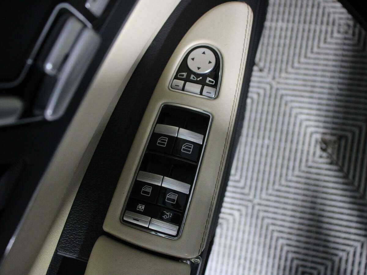 Mercedes-Benz S-Класс 350, 2011 Фото №20