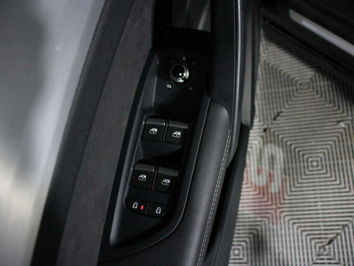 Audi SQ5, 2021 Фото №17