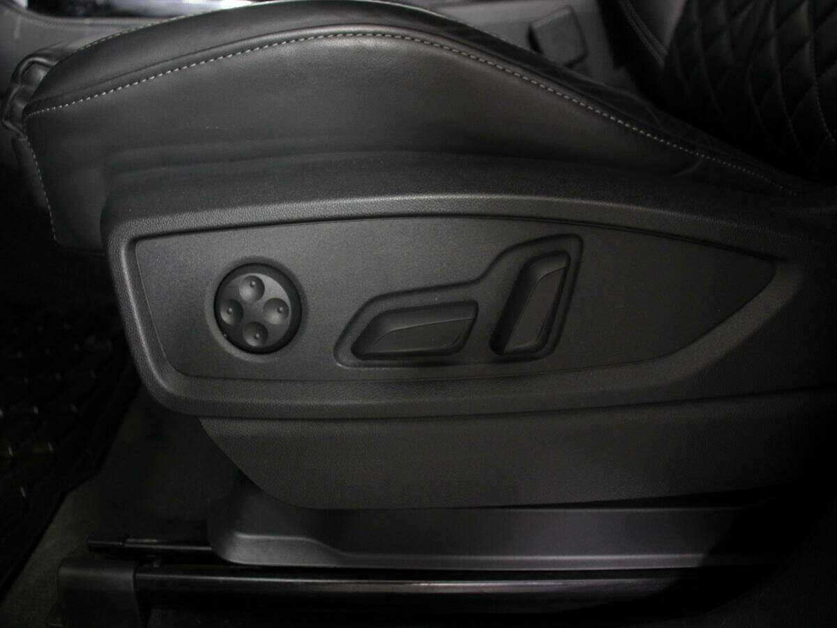 Audi SQ5, 2021 Фото №18