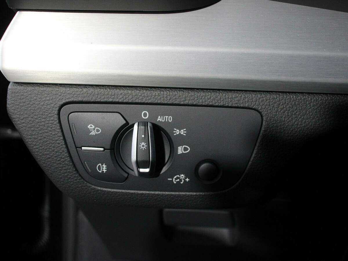 Audi SQ5, 2021 Фото №21