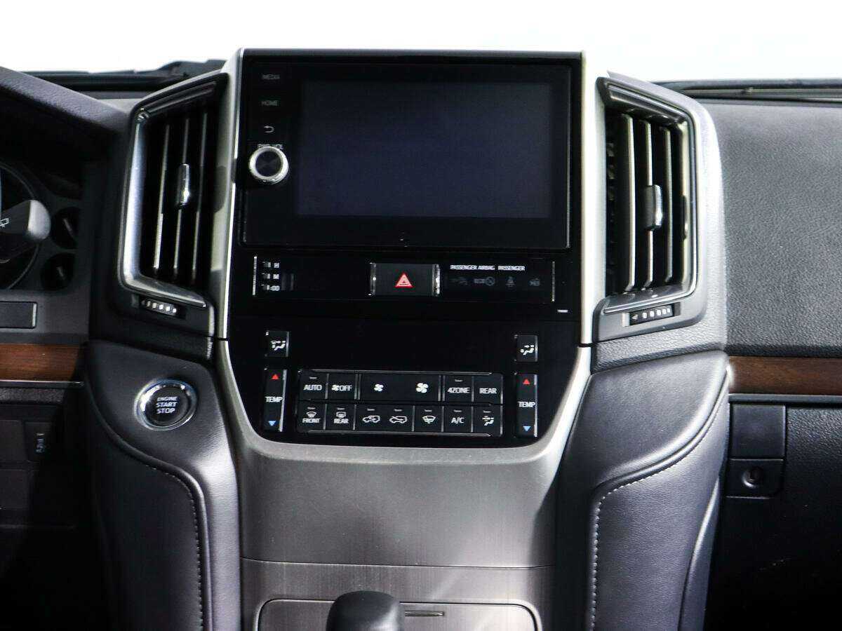 Toyota Land Cruiser, 2017 Фото №11