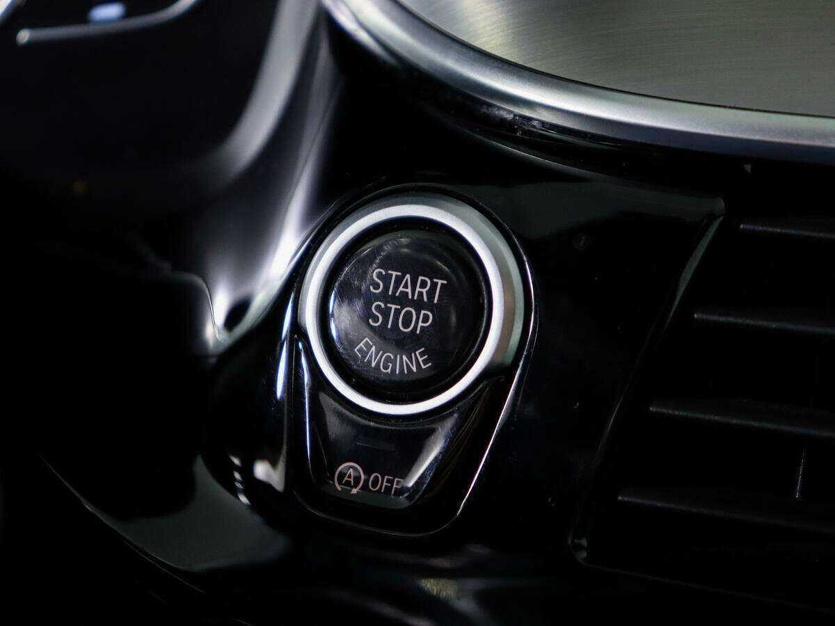 BMW 5 серии 520d xDrive, 2020 Фото №19