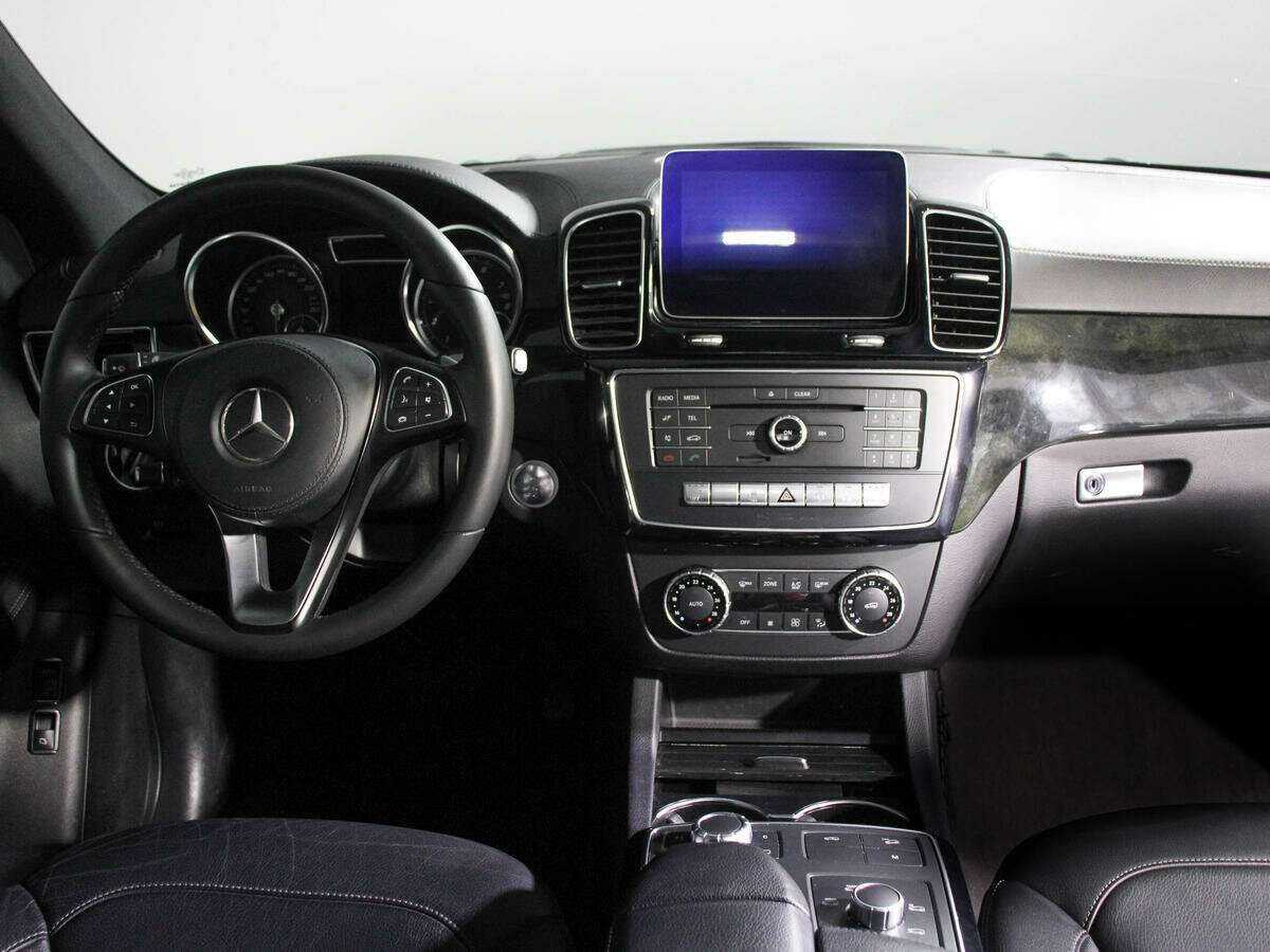 Mercedes-Benz GLS 400, 2018 Фото №12