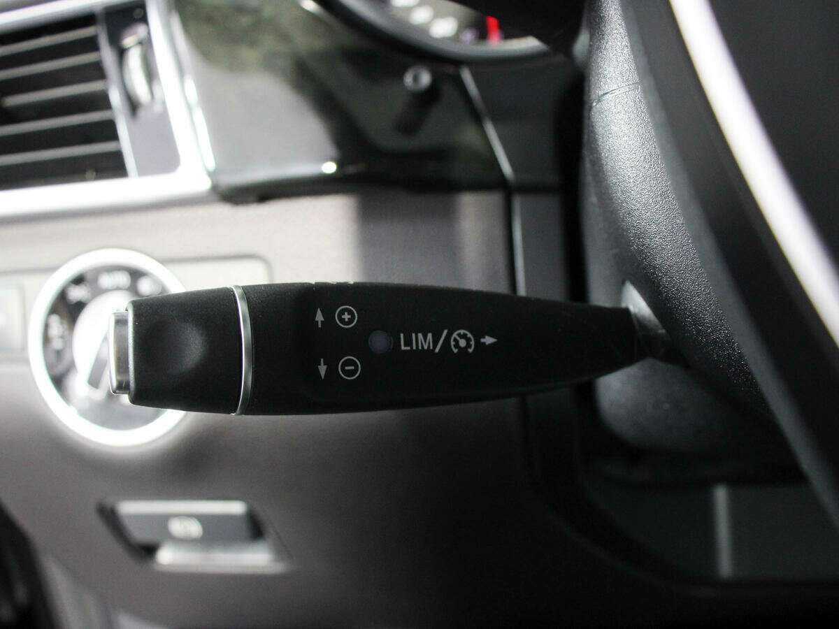 Mercedes-Benz GLS 400, 2018 Фото №25