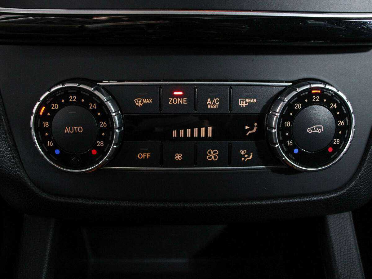 Mercedes-Benz GLS 400, 2018 Фото №26