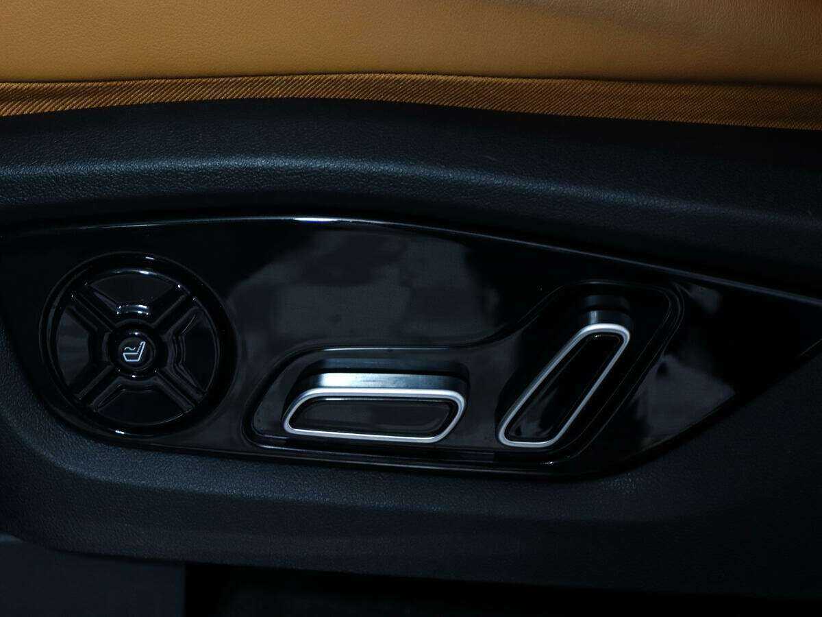 BYD Tang, 2022 Фото №21