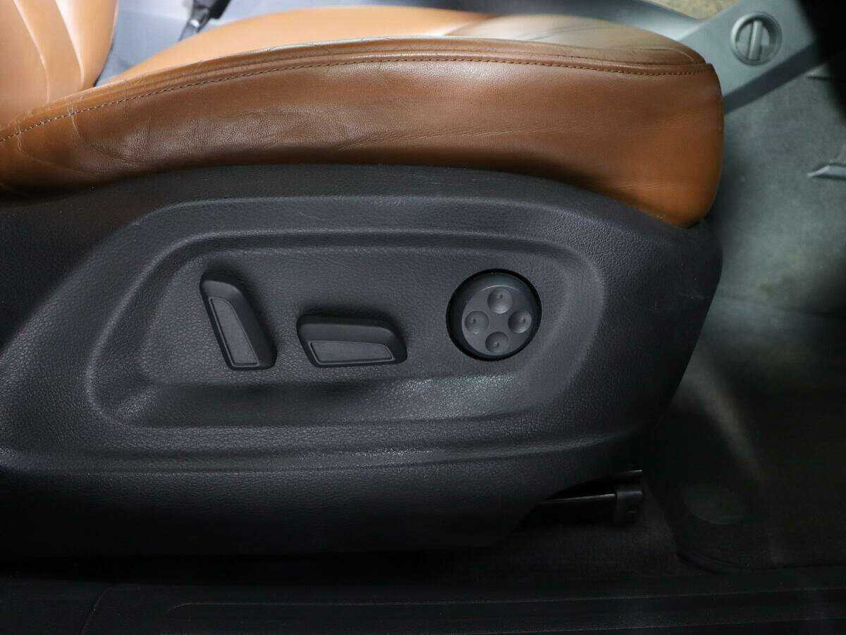 Audi Q5, 2011 Фото №12