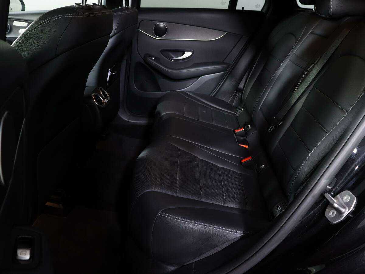 Mercedes-Benz GLC 300, 2020 - 74 284 км. | Фото №8