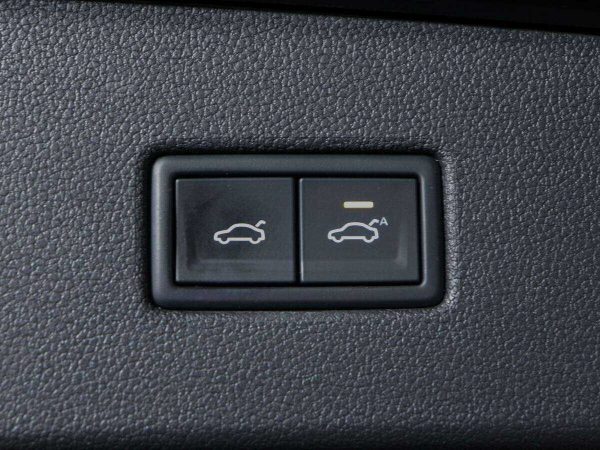 Volkswagen Tiguan, 2021 Фото №15