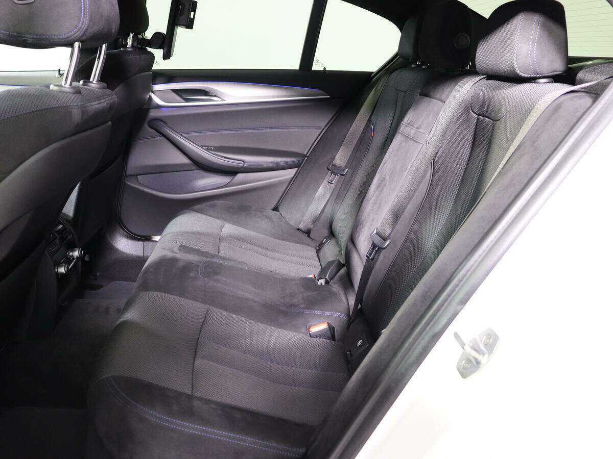 BMW 5 серии 530i xDrive, 2018 - 135 000 км. | Фото №7