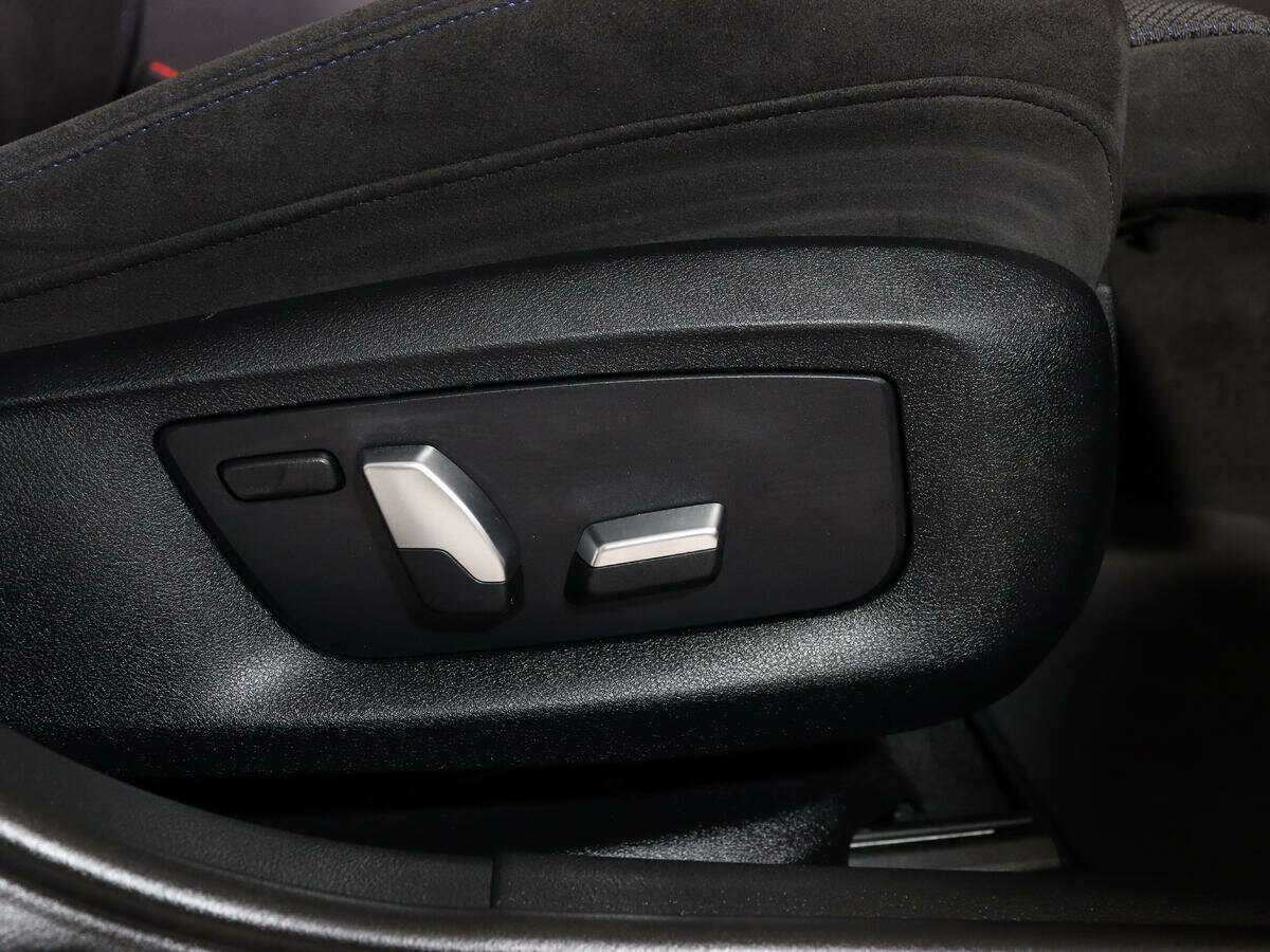 BMW 5 серии 530i xDrive, 2018 Фото №12