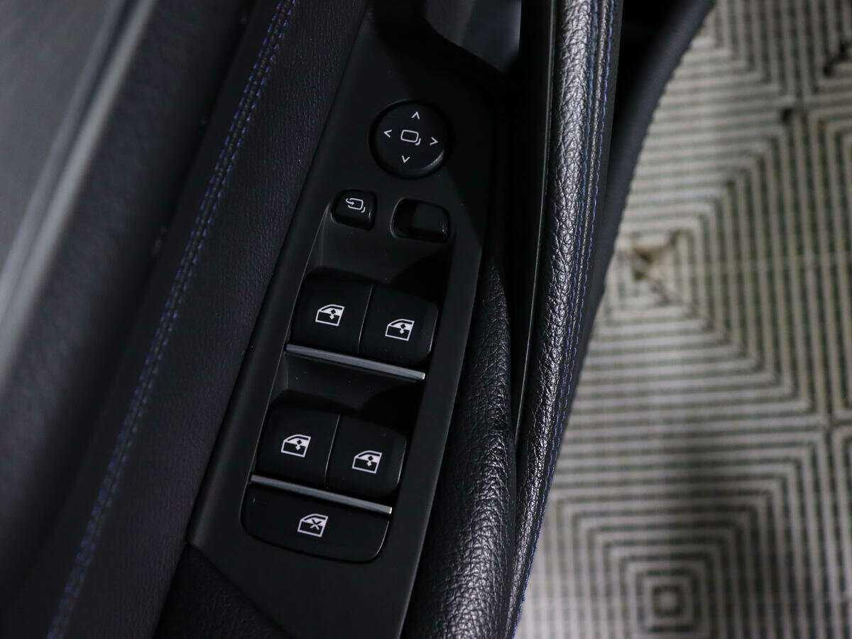 BMW 5 серии 530i xDrive, 2018 Фото №15