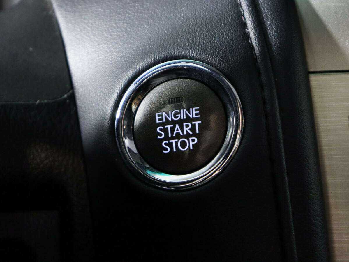 Lexus LX 570, 2012 Фото №28