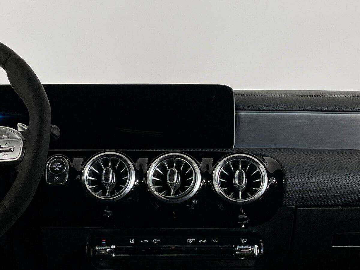 Mercedes-Benz A-Класс AMG 35 AMG, 2019 Фото №10