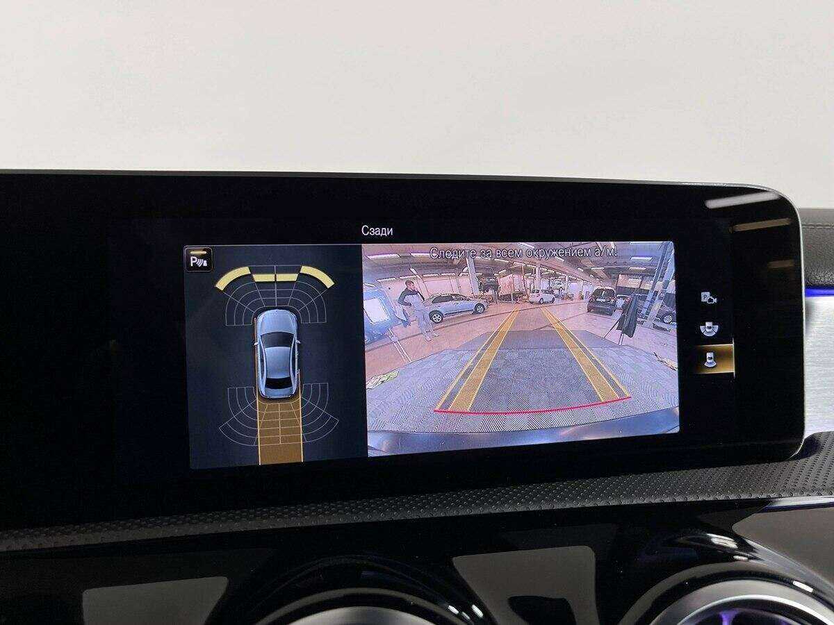 Mercedes-Benz A-Класс AMG 35 AMG, 2019 Фото №11