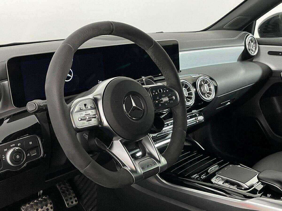 Mercedes-Benz A-Класс AMG 35 AMG, 2019 Фото №14