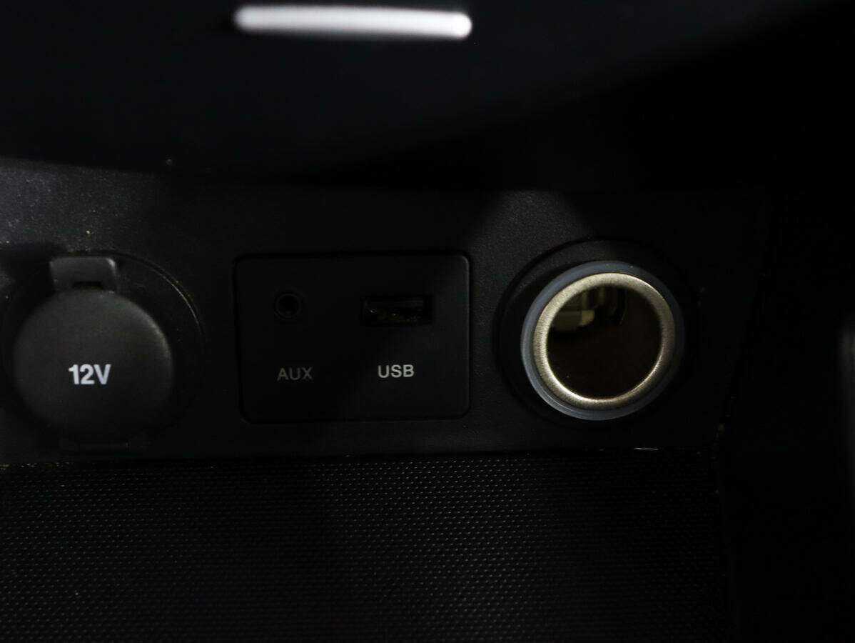 Kia Ceed, 2011 Фото №16