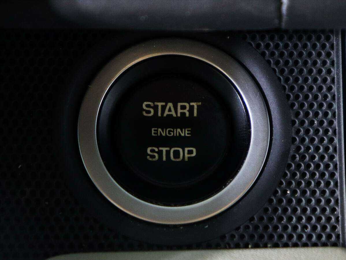 Land Rover Range Rover Sport SVR, 2015 Фото №26