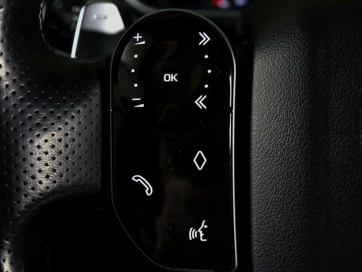 Land Rover Range Rover Sport, 2018 Фото №17