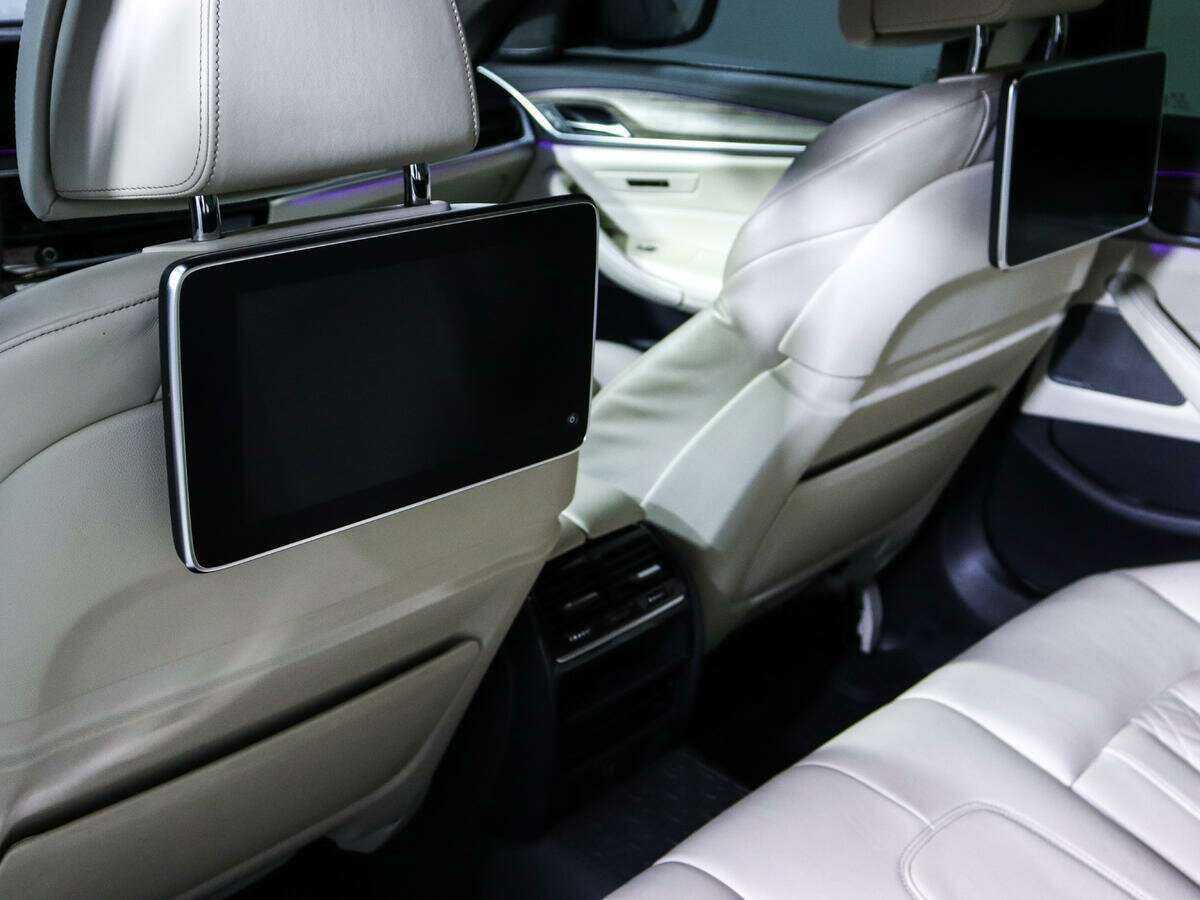 BMW 5 серии 530d xDrive, 2018 Фото №24