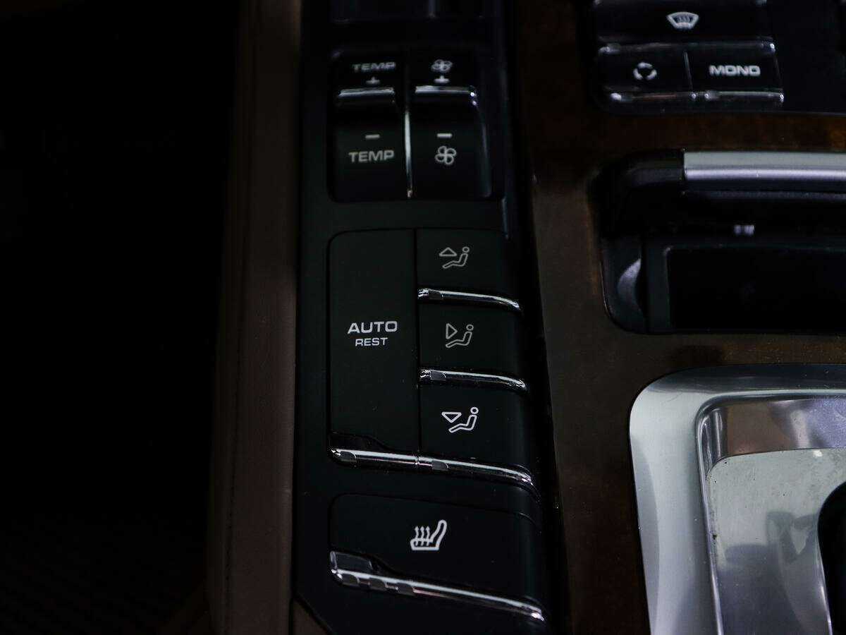 Porsche Cayenne Diesel, 2013 Фото №21