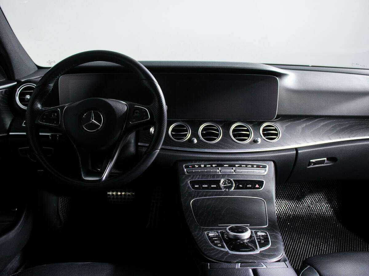 Mercedes-Benz E-Класс All-Terrain 220 d, 2017 Фото №10