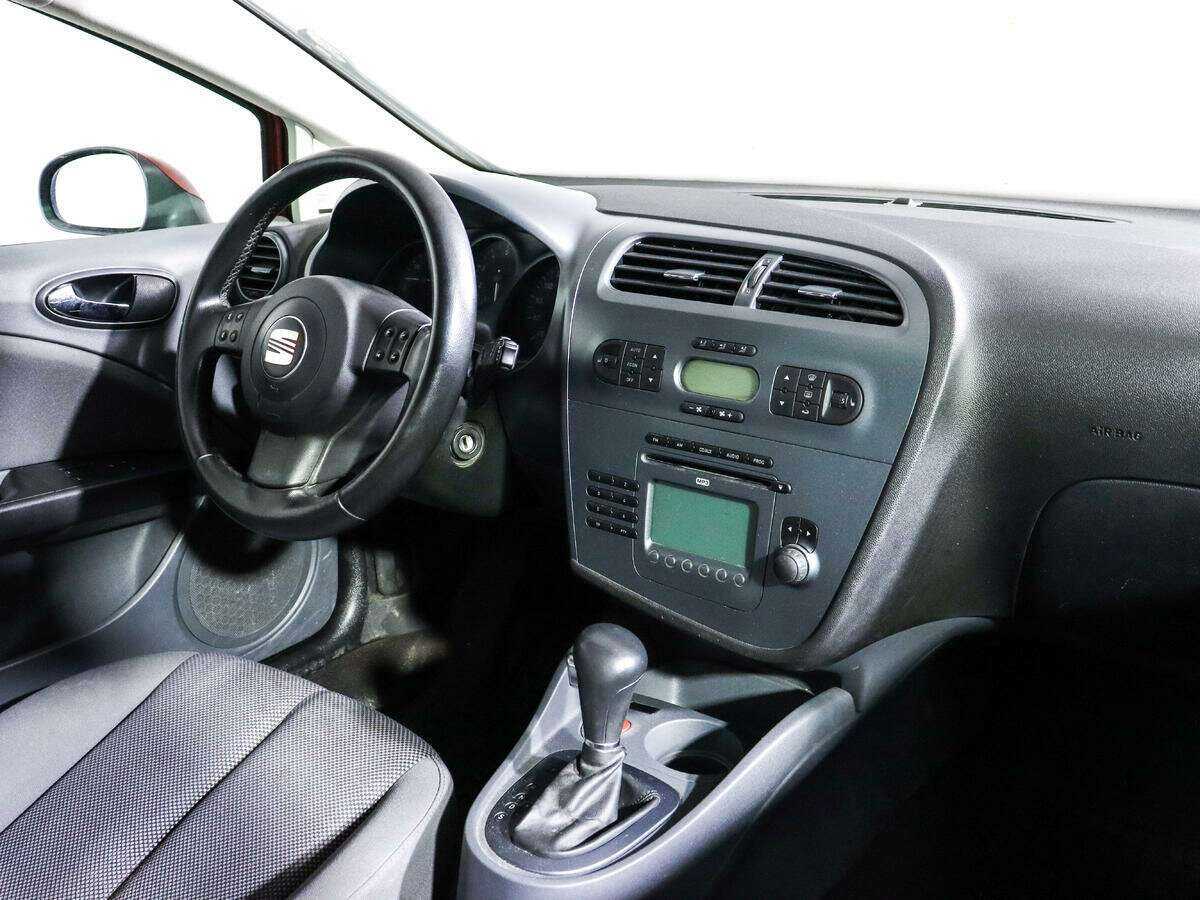 SEAT Leon, 2009 - 137 400 км. | Фото №7