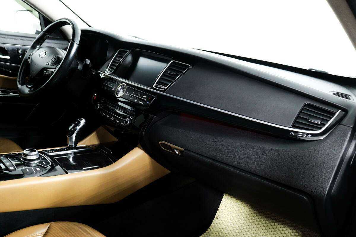 Kia Quoris, 2017 - 94 843 км. | Фото №8