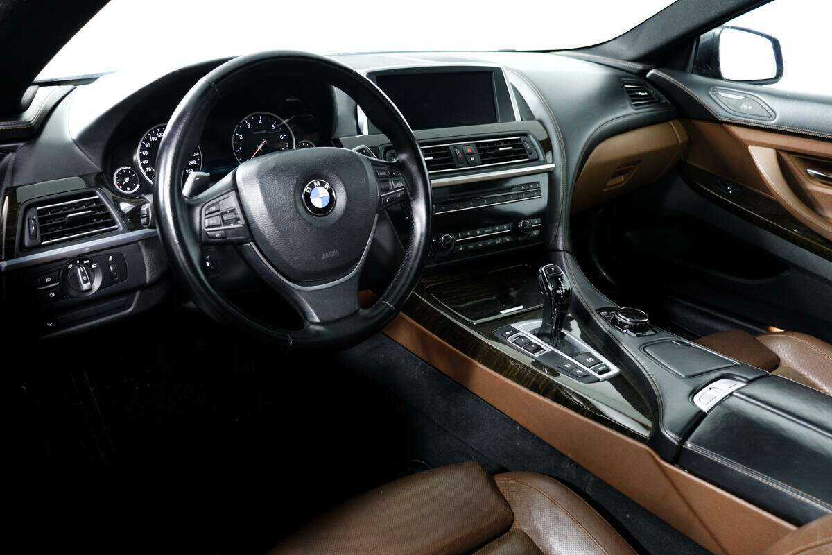 BMW 6 серии 640i xDrive, 2014 Фото №13