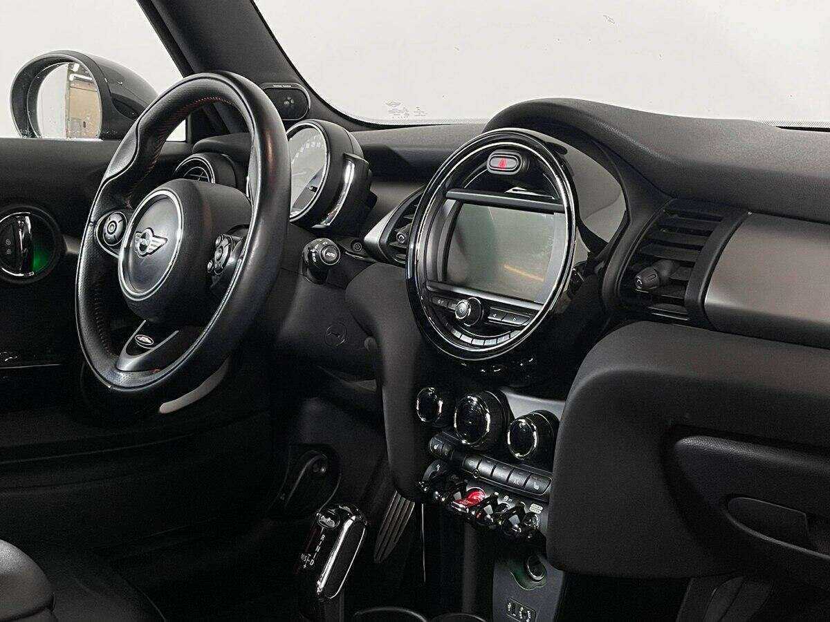 Mini Hatch JCW John Cooper Works, 2018 Фото №9