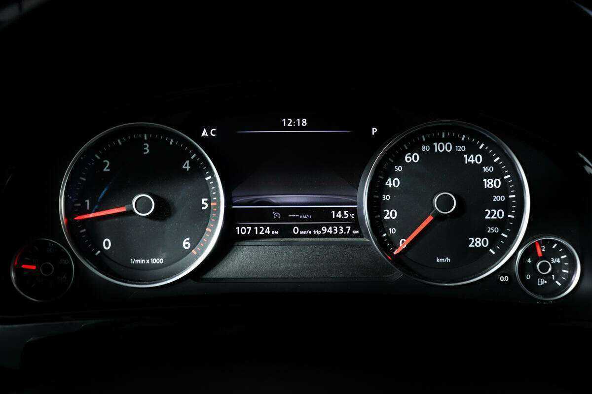 Volkswagen Touareg, 2016 Фото №10