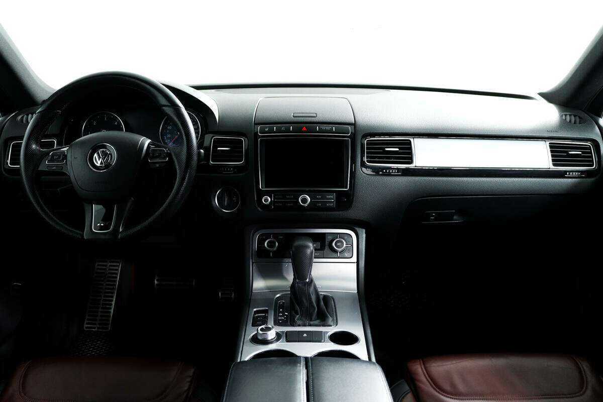 Volkswagen Touareg, 2016 Фото №11