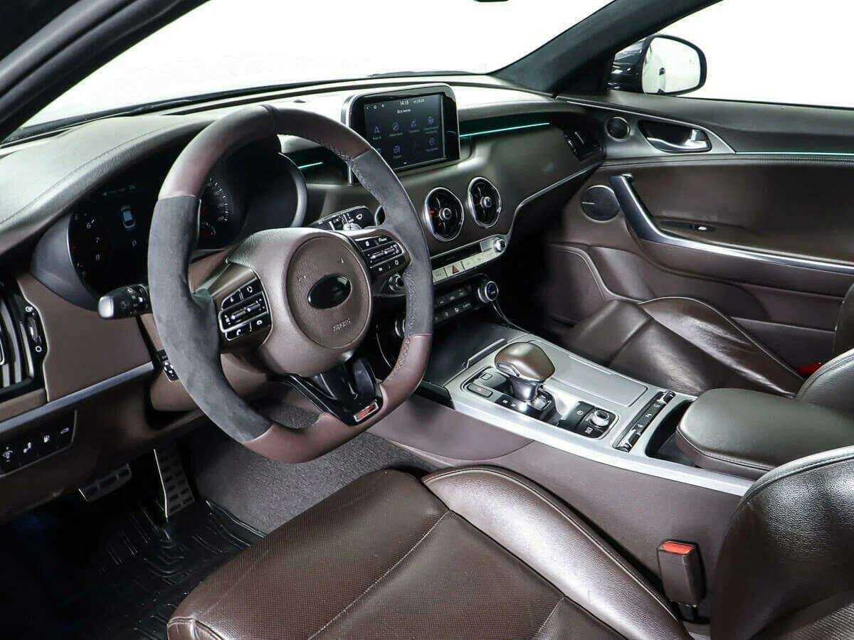 Kia Stinger, 2018 Фото №15