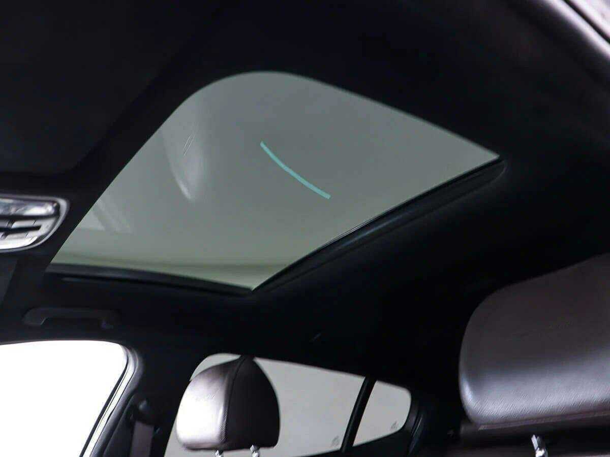 Kia Stinger, 2018 Фото №16