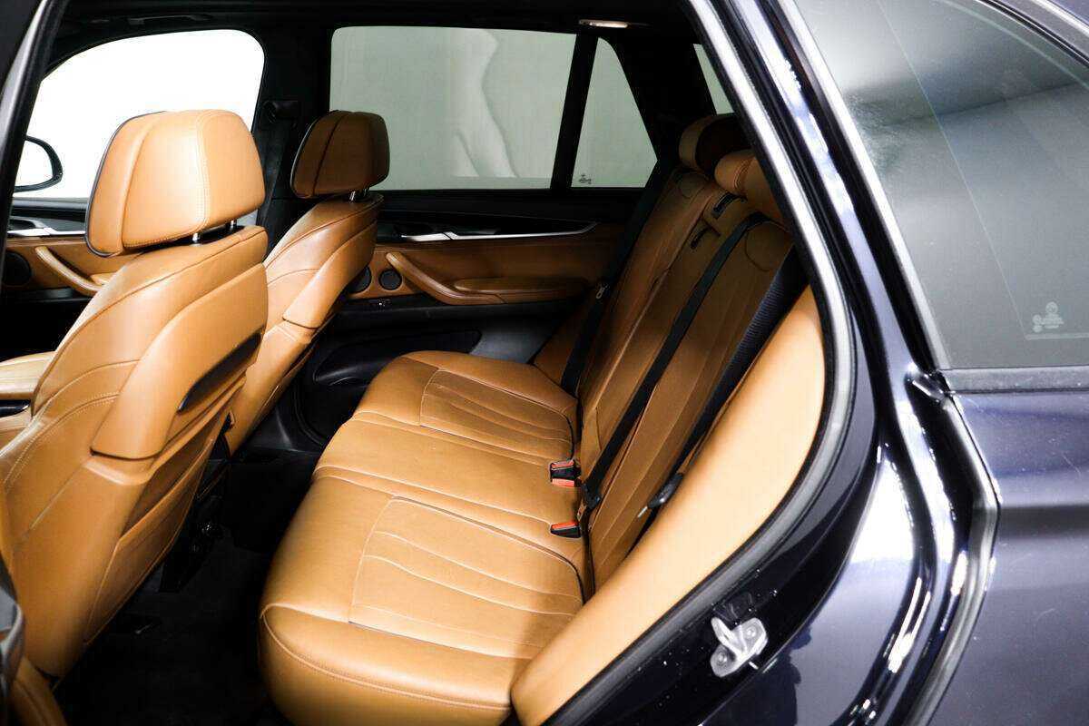 BMW X5 M50d, 2016 Фото №12