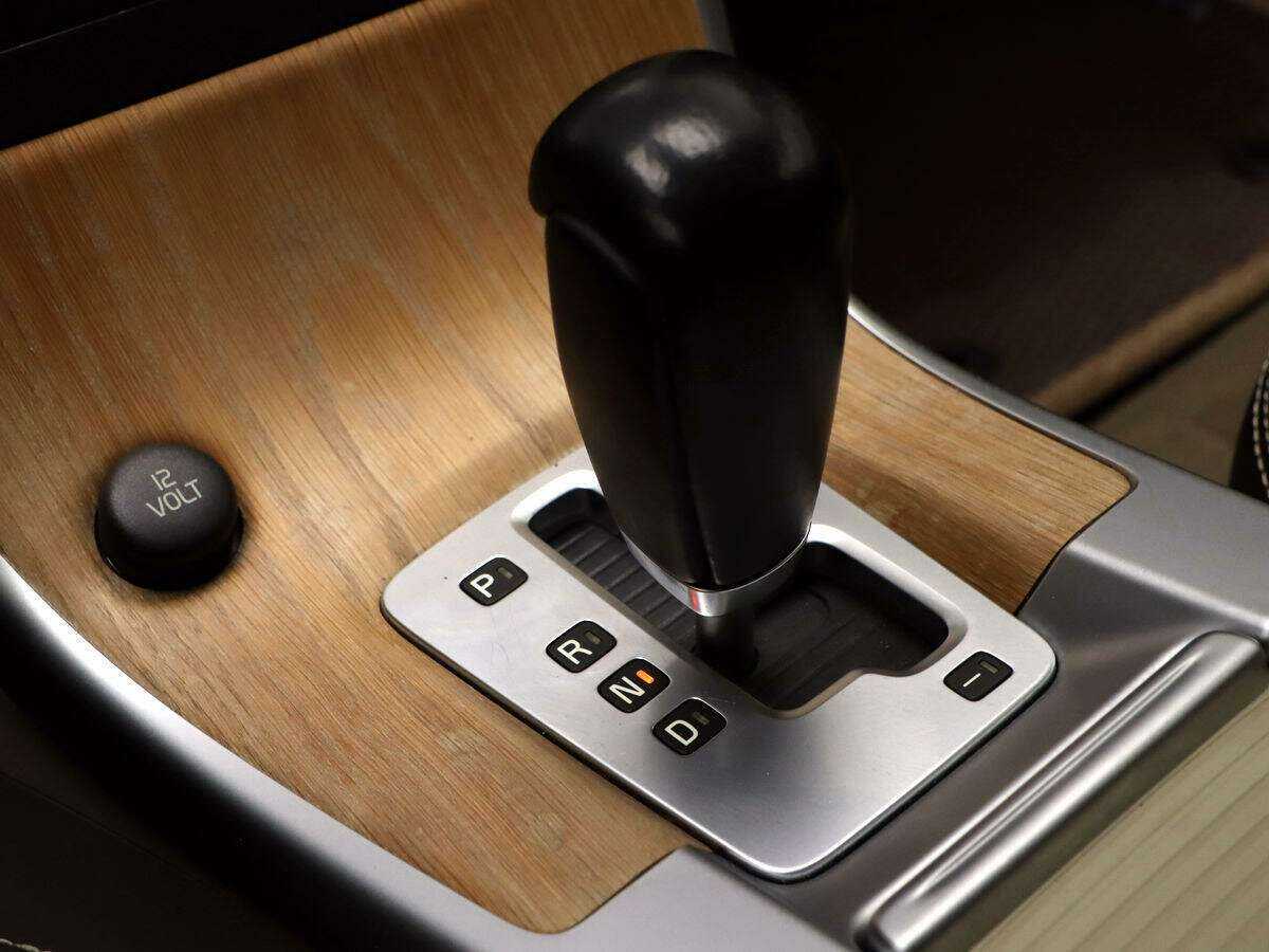 Volvo XC60, 2010 Фото №13