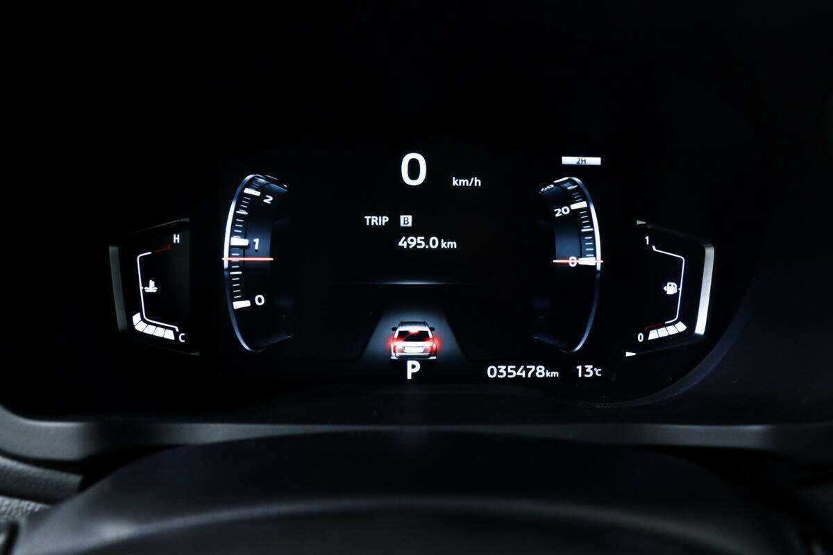 Mitsubishi Montero Sport, 2022 Фото №10