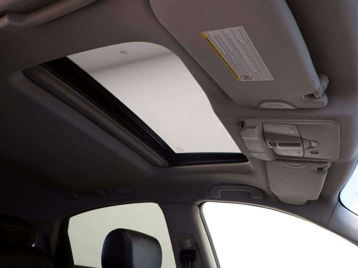 Infiniti FX37, 2010 Фото №13