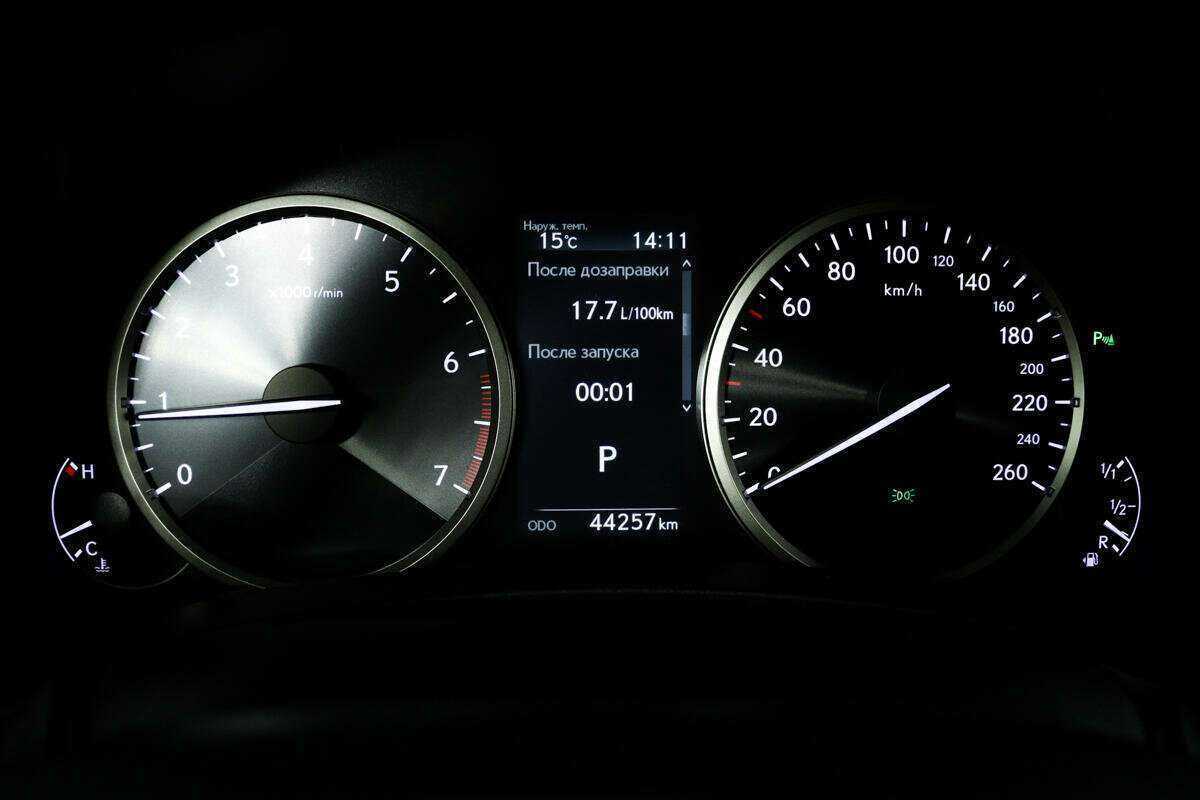 Lexus NX 200, 2018 Фото №10