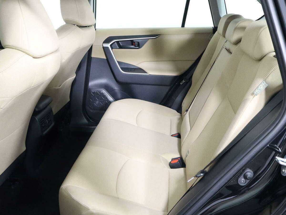Toyota RAV4, 2022 - 335 км. | Фото №8