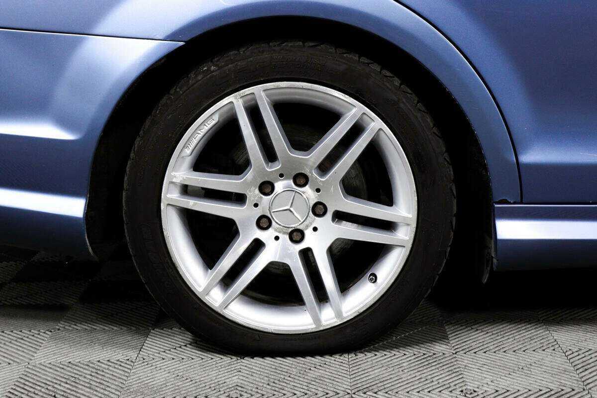 Mercedes-Benz C-Класс 180 BlueEFFICIENCY, 2011 Фото №14