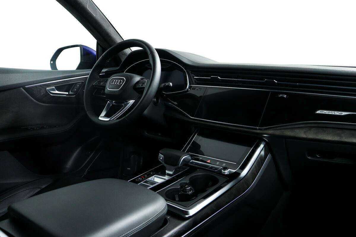 Audi Q8 55 TFSI, 2019 Фото №9
