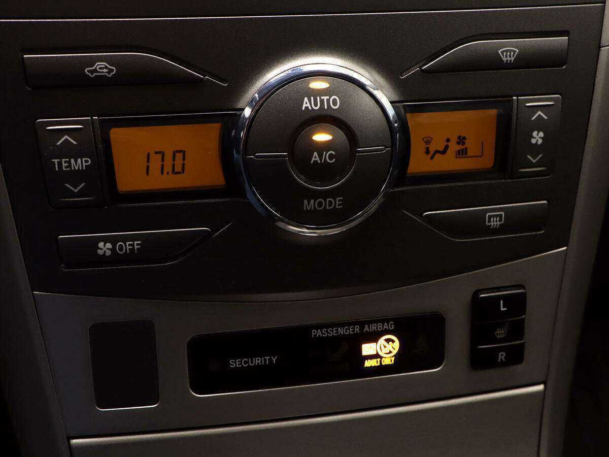 Toyota Corolla AMT, 2008 Фото №15