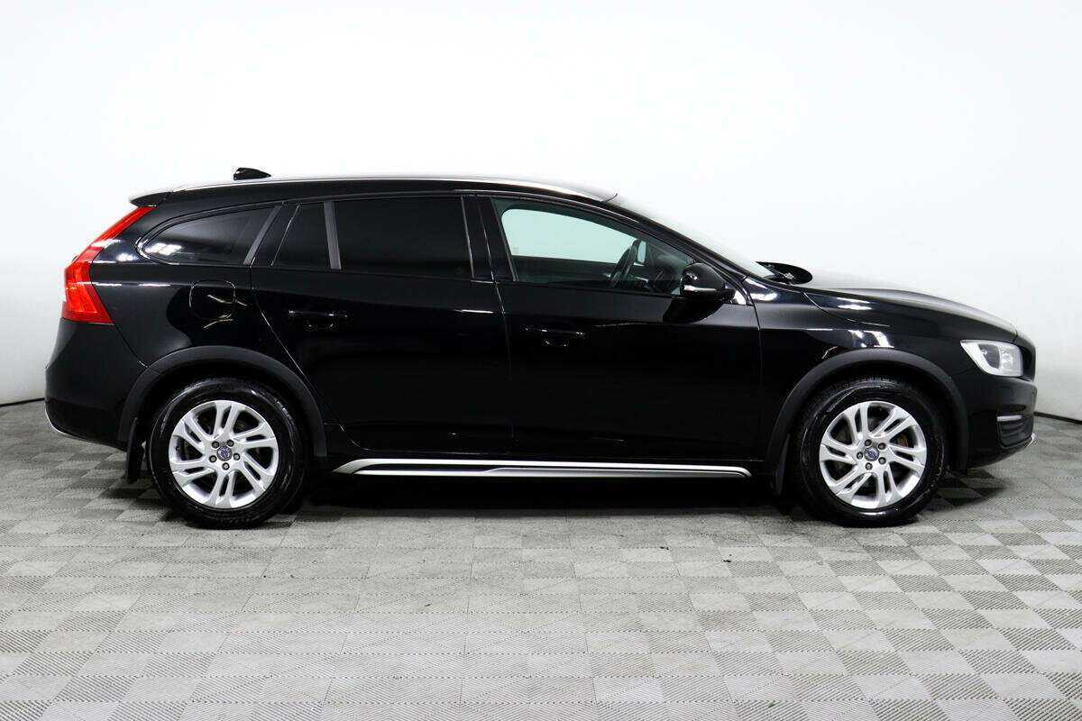 Volvo V60 Cross Country, 2018 Фото №4