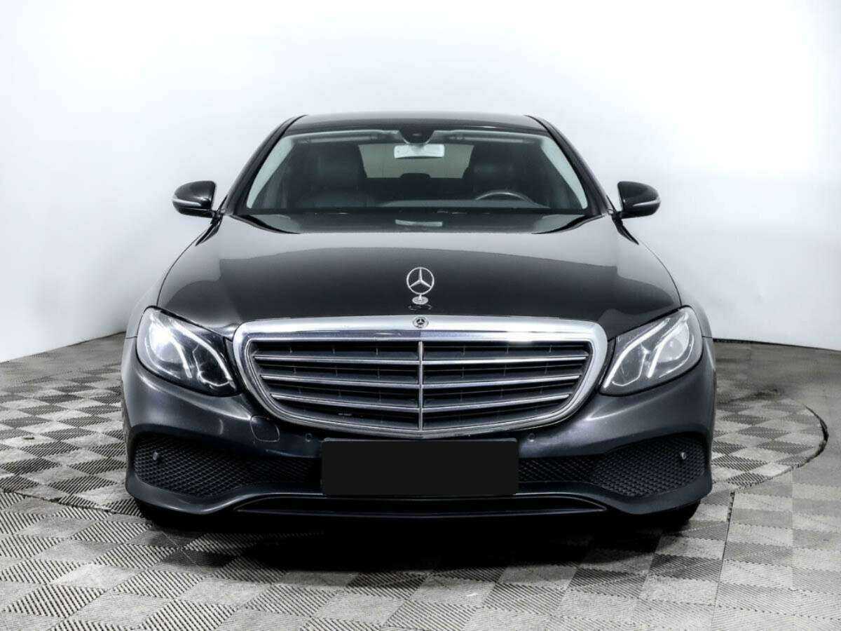 Mercedes-Benz E-Класс 200, 2019 - 99 540 км. | Фото №2