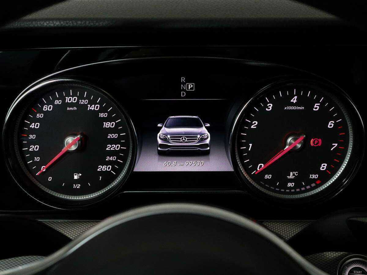 Mercedes-Benz E-Класс 200, 2019 Фото №9