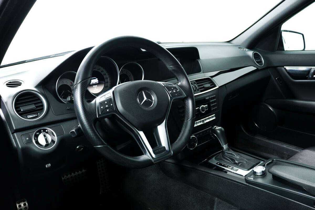 Mercedes-Benz C-Класс 180 BlueEFFICIENCY, 2011 Фото №11