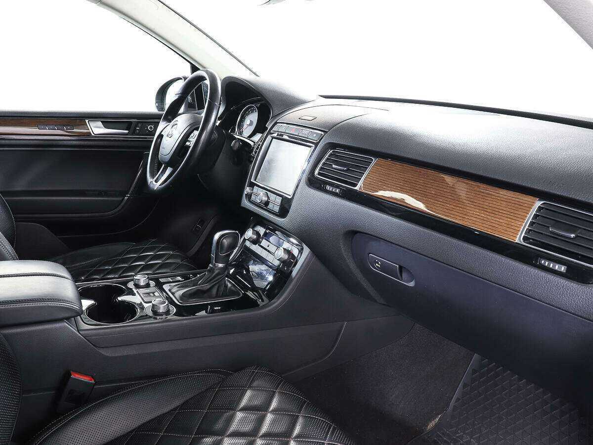 Volkswagen Touareg, 2016 Фото №9